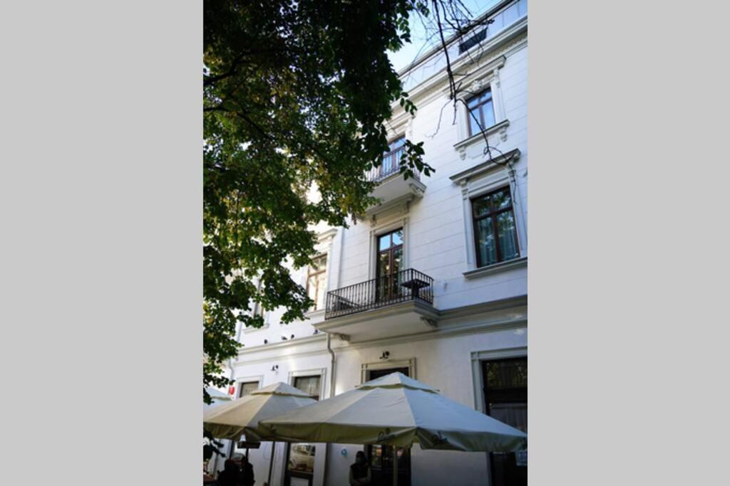 Marvellous Design 2Br Old Town Apartment Bucharest Exterior photo
