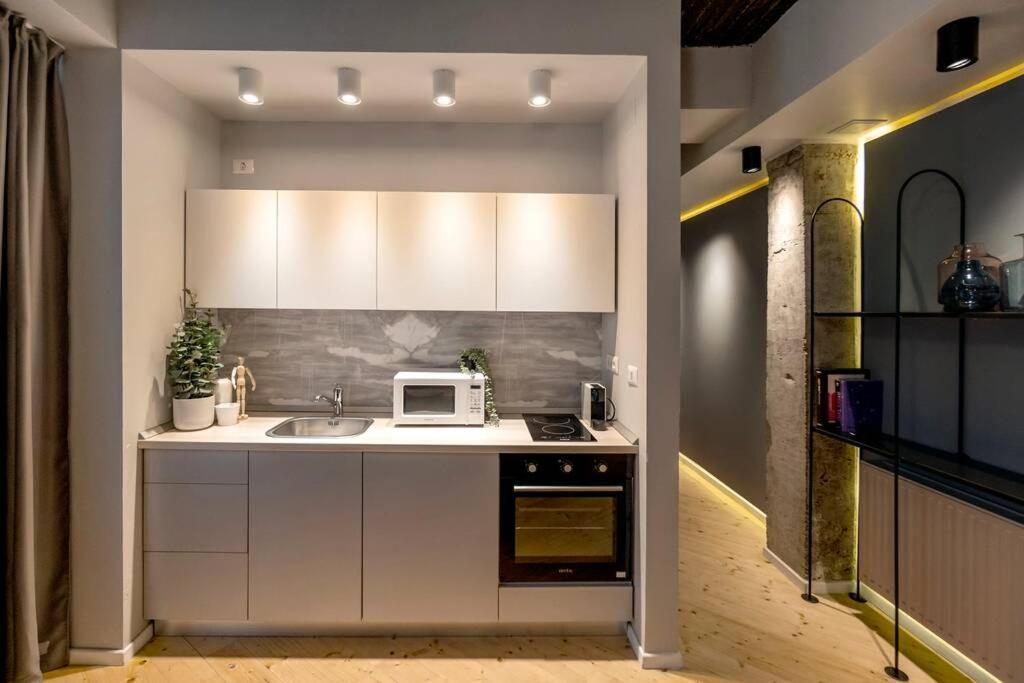 Marvellous Design 2Br Old Town Apartment Bucharest Exterior photo